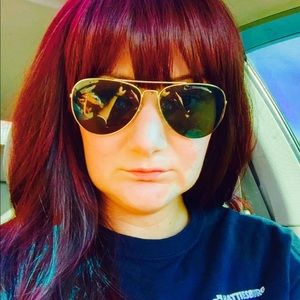 Meet your Posher, Tanya